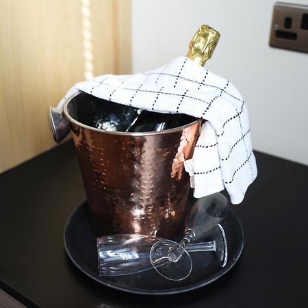 The Regent, Rye 모텔 외부 사진